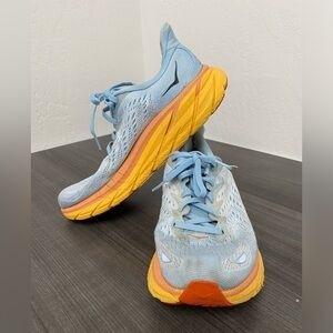 Clifton 8 HOKA
